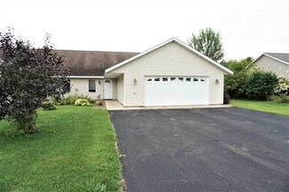 111 Baileyville Ct, Knapp, WI 54749