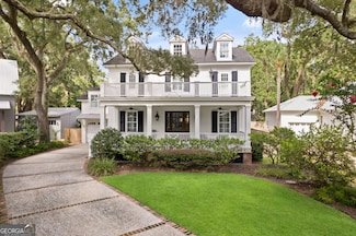 1044 Village Oaks Ln, Saint Simons Island, GA 31522