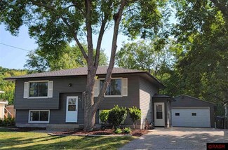 232 232 Stoltzman Rd, Mankato, MN 56001