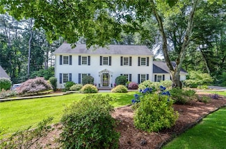 4714 Marc Ct SW, Lilburn, GA 30047