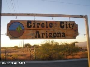 02 Hilquit Rd Unit 93, Morristown, AZ 85342