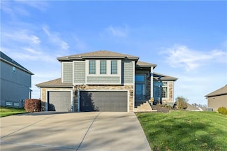 4108 NW 76th St, Kansas City, MO 64151