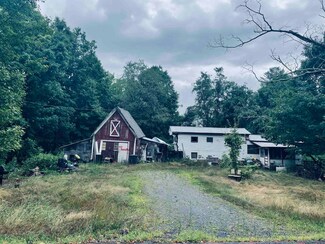 342 Calavant Hill Rd, Charlestown, NH 03603