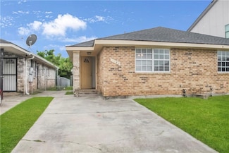 4880 Viola St, New Orleans, LA 70126