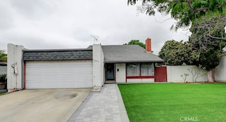1349 S Amberwick Ln, Anaheim, CA 92804