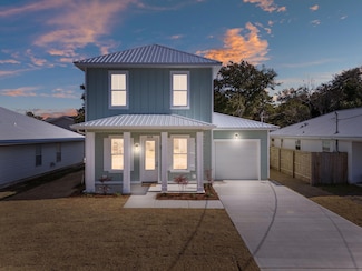 624 Dolphin Dr, Panama City Beach, FL 32413