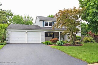 76 Courtland Ln, Matawan, NJ 07747
