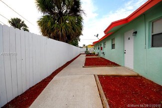 417 North E, Lake Worth, FL 33460