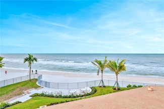 3401 Gulf Shore Blvd N Unit 303, Naples, FL 34103