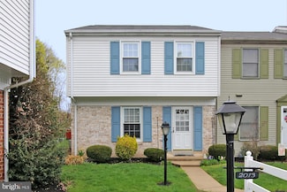 2011 Carlton Dr, Lebanon, PA 17042