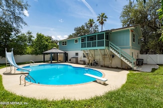 5527 Forrest Dr, Orange Park, FL 32073