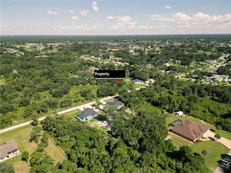 404 Thompson Ave, Lehigh Acres, FL 33972