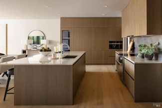 151 Sawmill Cir Unit 201, Healdsburg, CA 95448