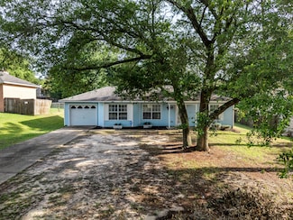 126 Claire Dr, Crestview, FL 32536