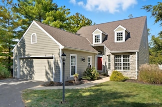 9160 Symmes Landing Dr, Loveland, OH 45140