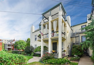 400 S Highland Ave Unit 4, Pittsburgh, PA 15206