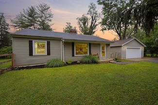 6455 Linworth Rd, Worthington, OH 43085
