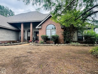 515 6th St, Marked Tree, AR 72365