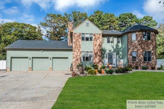 581 Winding River Rd, Brick, NJ 08724