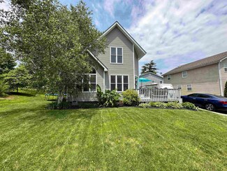 2215 Sanders Rd, Ashland, KY 41101