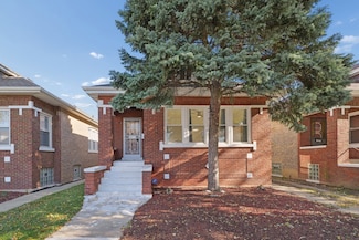 8445 S May St, Chicago, IL 60620