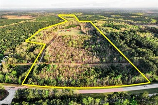 6851 Cox Rd, Wilsons, VA 23894