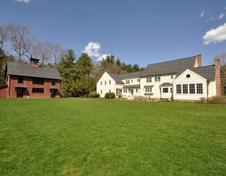 335 Westford Rd, Concord, MA 01742