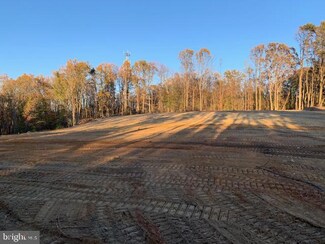 132 Hickstown Rd, Sicklerville, NJ 08081