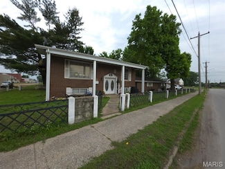 1000 Market St, Madison, IL 62060