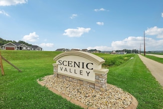1405 Schoepp Ln, Cross Plains, WI 53528