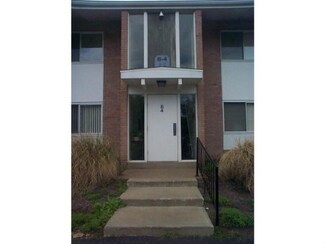 65 Darlington Rd Unit B36, Beaver Falls, PA 15010