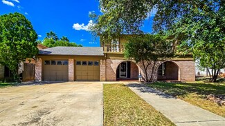2239 Acapulco Dr, Eagle Pass, TX 78852