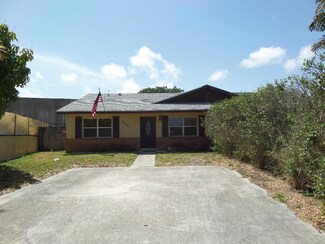 3961 Loni St, West Palm Beach, FL 33403