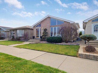 7027 W 64th Place, Chicago, IL 60638