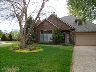 1208 Salem Ave, Edmond, OK 73003