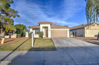 839 S Honeysuckle Ln, Gilbert, AZ 85296
