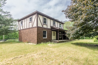 2500 Sarossy Lake Rd, Grass Lake, MI 49240