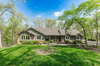 1441 Lost Hollow Ct, Chesterfield, MO 63005