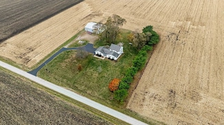 12793 Stocks Rd, Bethany, IL 61914