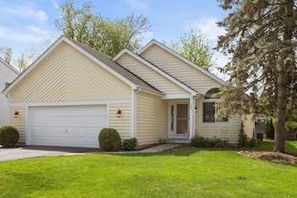 303 Bell Dr, Cary, IL 60013