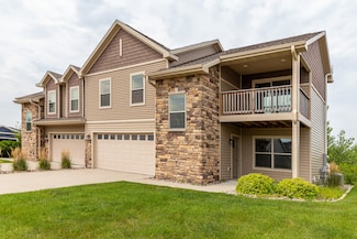 1104 Cheyenne Dr, Nevada, IA 50201