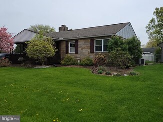 5113 Irene Dr, Harrisburg, PA 17112