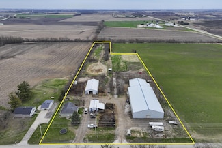 5035 69th Dr, Union Grove, WI 53182