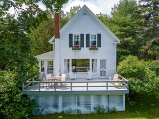 1168 Main St, Mount Desert, ME 04660