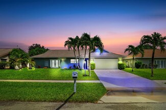 8275 Winnipesaukee Way, Lake Worth, FL 33467