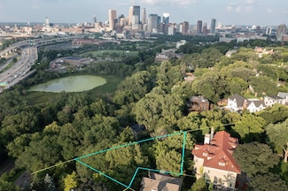 1527 Waverly Place, Minneapolis, MN 55403