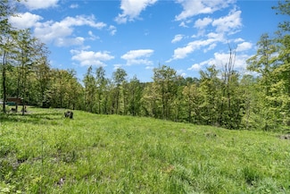 6277 E Port Bay Rd, Wolcott, NY 14590
