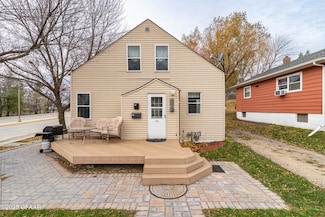 601 N Front St, Crookston, MN 56716