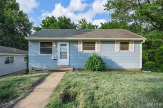 8216 Brenner Ave, Saint Louis, MO 63114