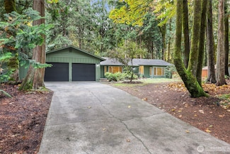 4211 Green Cove St NW, Olympia, WA 98502